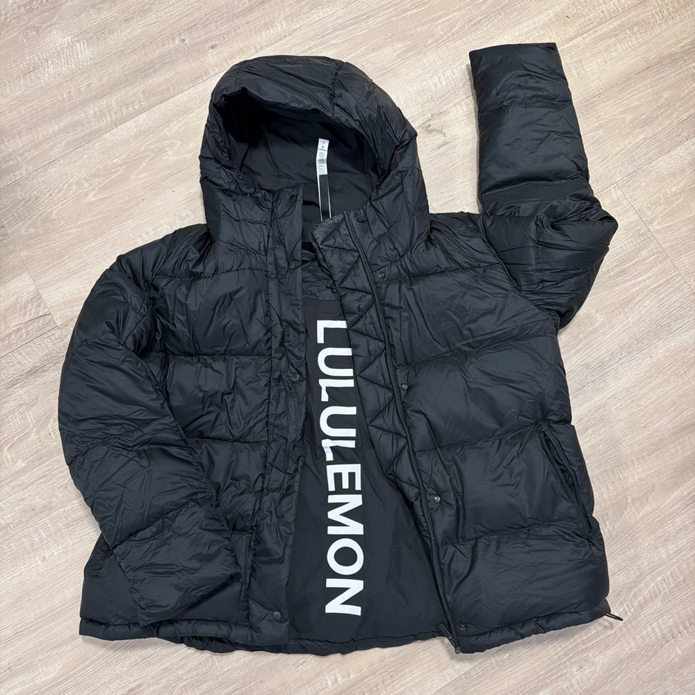 lululemon Women's Black Puffer Jacket